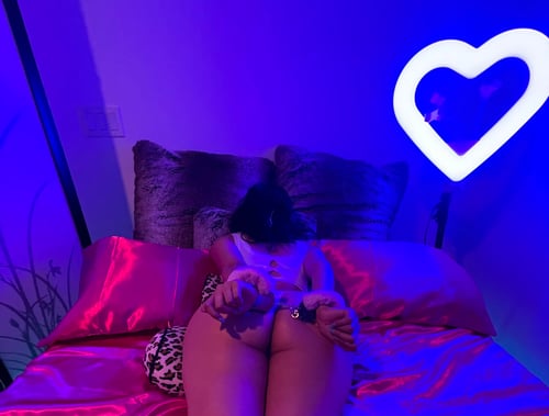 Bad kitty🐱& Dick drainer 💦with a irresistible💃🏻 figures to explore your mind