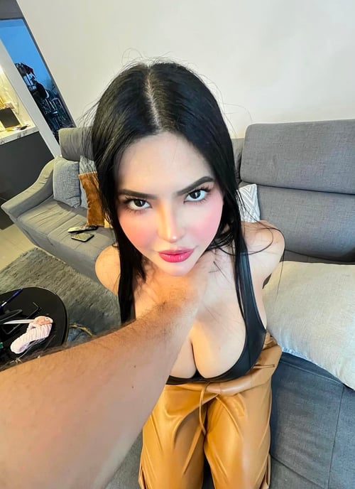 HMU for Hookup and contents🍑 🍆WhatsApp: +15753636704 & Text📞:2819328911