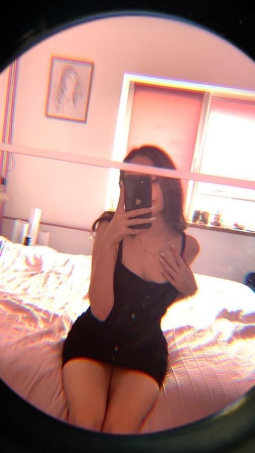 👅🍑💧👅🫦AVAILABLE FOR HOOK UP AND SELLS PARTY FAVORS 👅👅💧💦🍆🍑 🫦