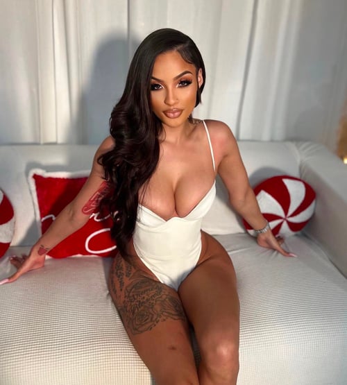 I’m AVAILABLE FOR FULL SERVICE 🍆🍑💦 WITH NO RESTRICTIONS
