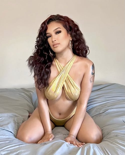 👅 💦 Mulan Fun size Asian Barbie available for incall 💖 outcall 💖