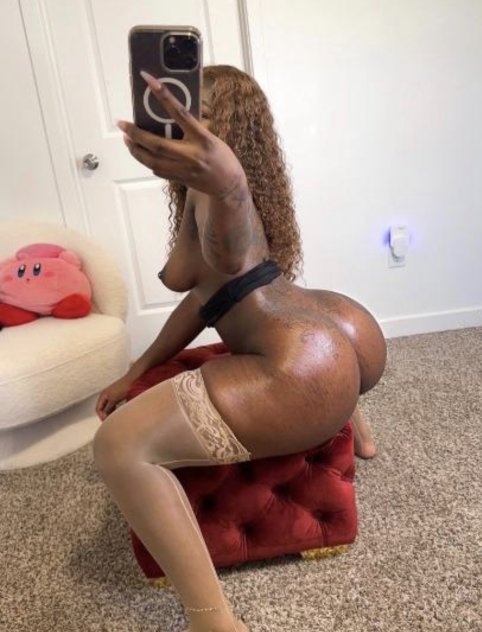 Pick me dadddy I’m fun 🍆💕💕❣️❣️❤️❤️❤️❤️❤️❤️❤️❤️❤️❤️❤️❤️❤️❤️❤️❤️💞💞💞💞💕💕💕💕💕💕💕💕💕???