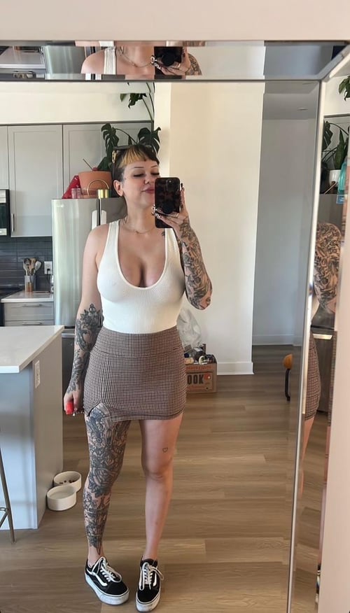 I’m AVAILABLE FOR HOOKUPS🍑 TEXT ME: +1 (984) 286-0841 Instagram: bella_kate5117