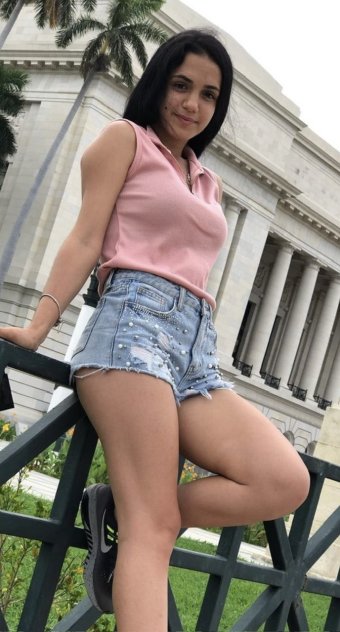 💦💋 SEXY GIRL WITH JUICY 👅💦PUSSY 🌺♥️