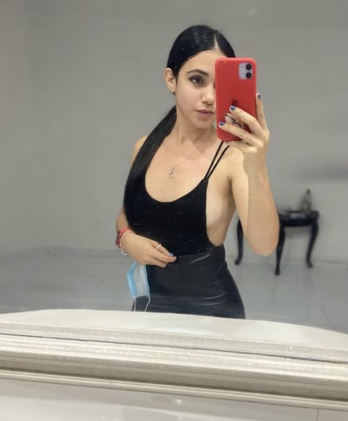 💦💋 SEXY GIRL WITH JUICY 👅💦PUSSY 🌺♥️