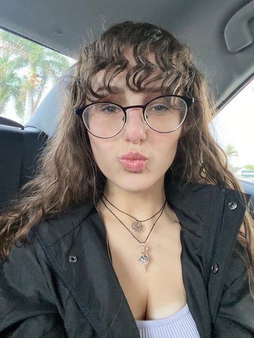 I’m available for hookup both incall and outcall services.
