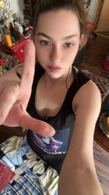 I do FaceTime fun 🤩 and selling my hot 🥵videos at best rate…