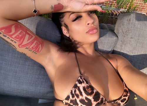 BIGGEST TITTIES AND ASS