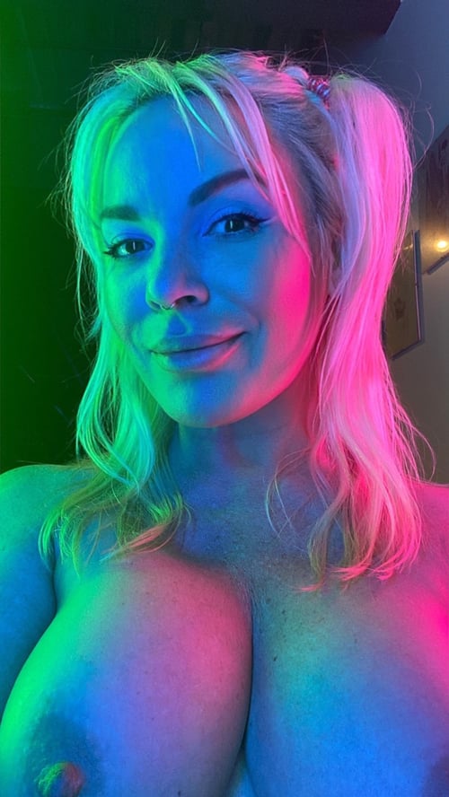 HOT 🥵 Lauren🍑🍆 SNAPCHAT: laurenn3838 Real and ready 💯 Now or text: +1 (972) 688-2231