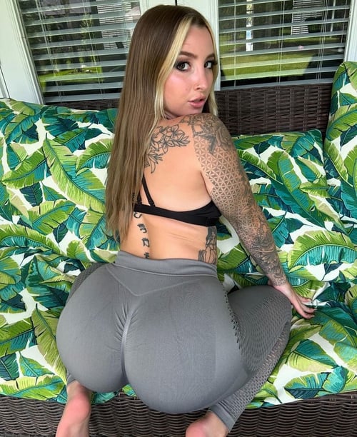 HOOK UP AVAILABLE 💕💦💦🩷💕😌