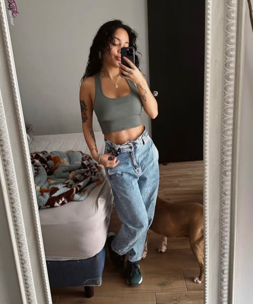 Always ready and seeking DISCREET no strings sex encounters.