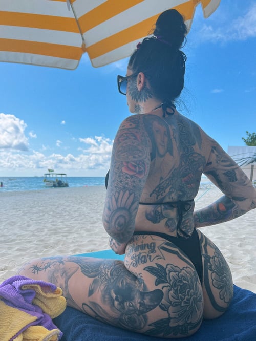I’m down for hookup services incalls, outcalls, or motels