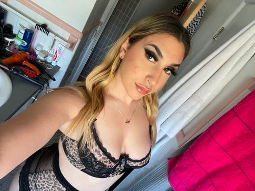 BOBY TO BODY MASSAGE WITH FUN SEX