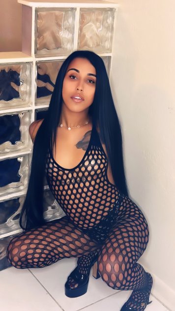 Hola baby soy una chica nueva en la ciudad lista para complacerte