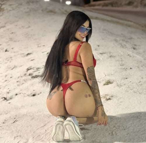 Anal,Banana split,Nuru massage body to bodyAnal,Cowgirl,bareback,69