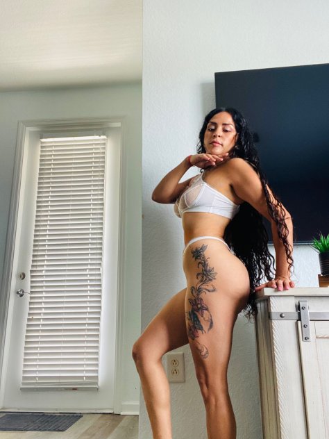 Latinas calientes
