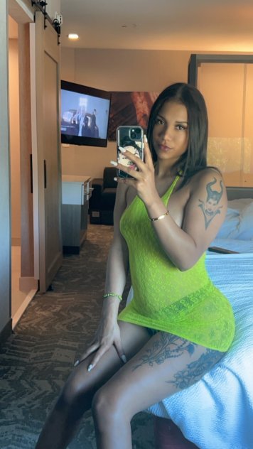 Hi