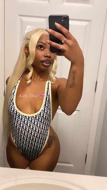 𝑳𝑬𝑻 𝑴𝑬 𝑮𝑹𝑰𝑷 𝒀𝑶𝑼 💦