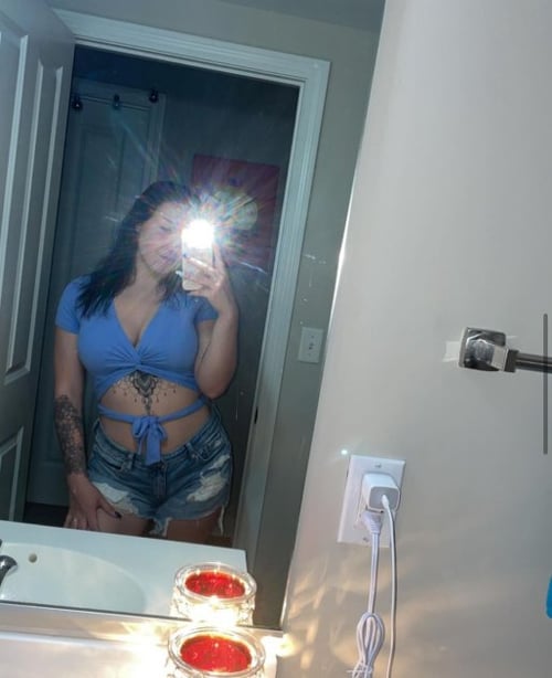Erotic pussy😍 sexy ❤juicy and most wanted chic 💦 full service 💯💋