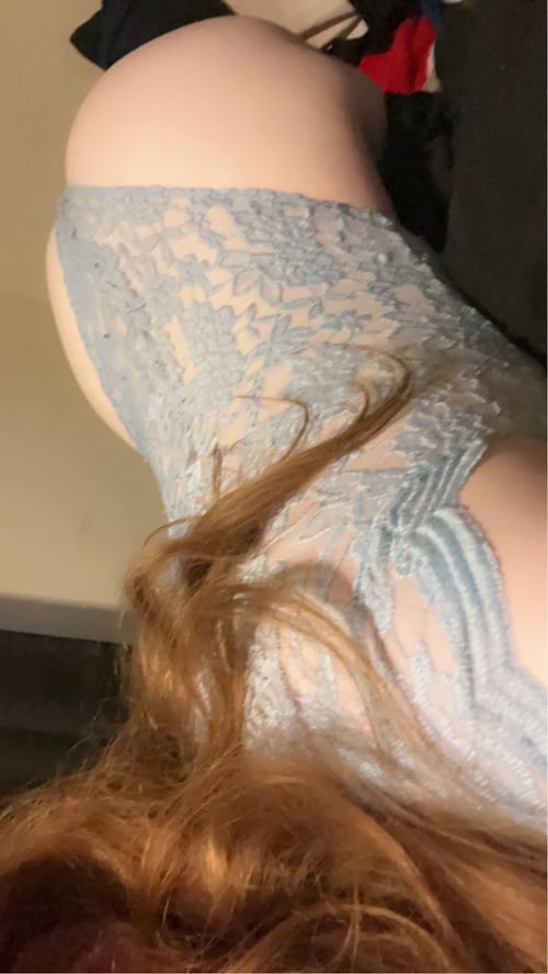 I’m redhead escort available for hook up&party💦👅