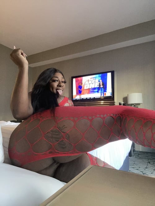 Ebony Playmate Goldiedavixen Back on Tour💕😈