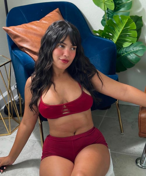 I’m available for both Incall and outcall hookup hmu number +1(920)4795636