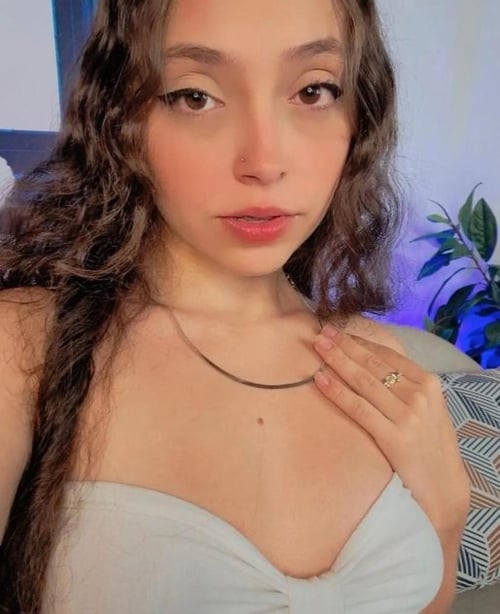 I’m available for hookup both incall or outcall