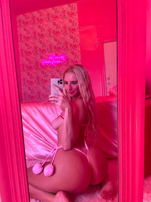 I’ll satisfy all your 🍦sexual 💦fantasies 💋 🍭