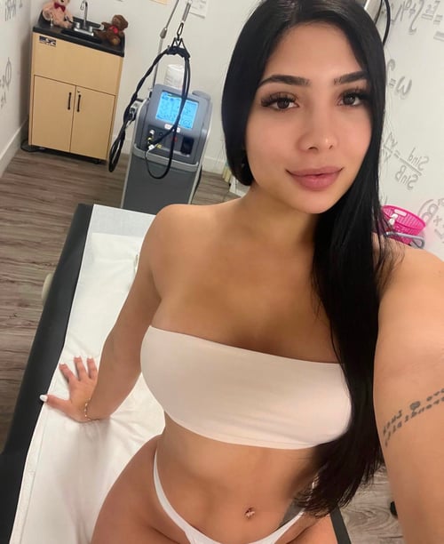 Available for hook up 👅🍆💦🍑💋 (480) 436-8748