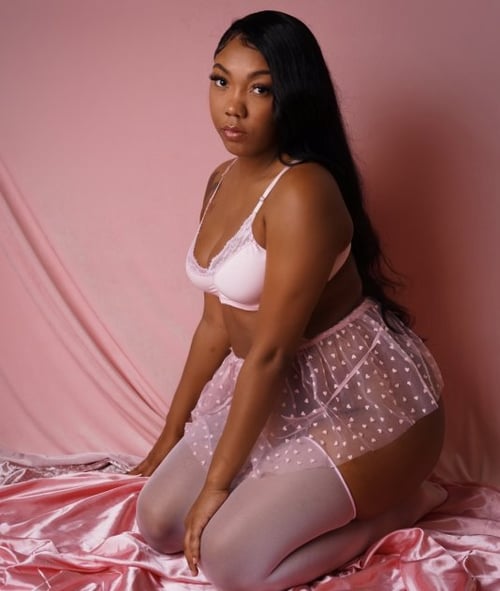 Incall/Outcall 💋 Sexy natural bombshell ✅ Serious inquiries only..call