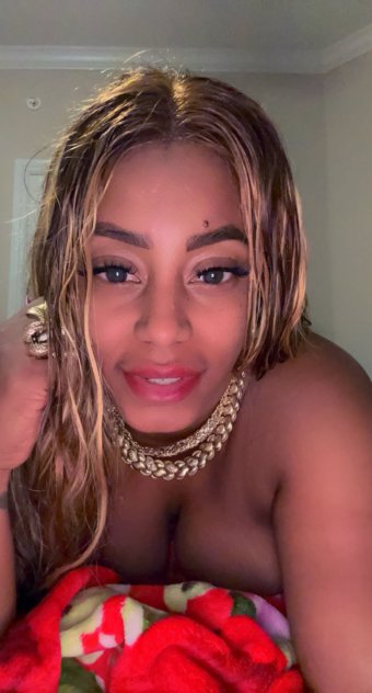 totally new girl in town available 24 hours