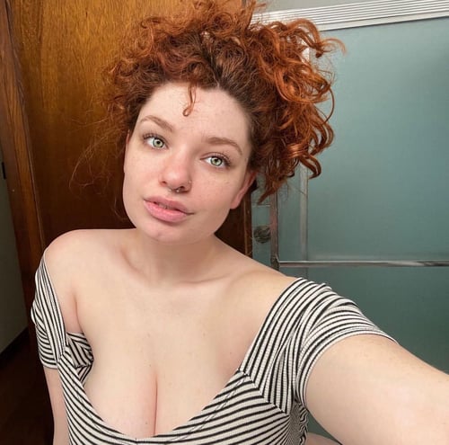 I’m available for both Incall and outcall