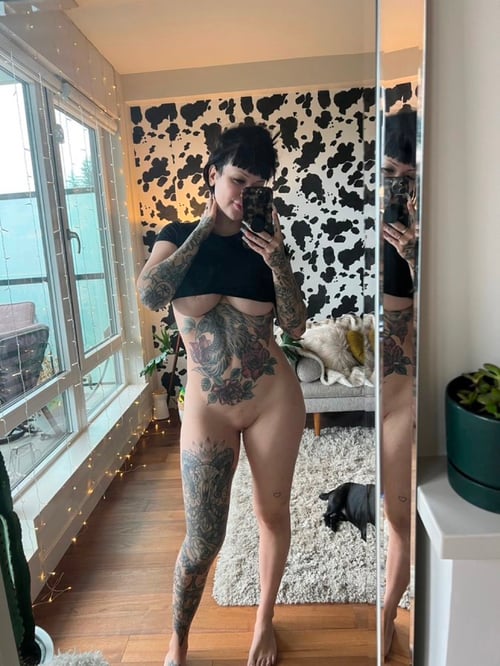 DISCREET FUN🔞🍆💦💋