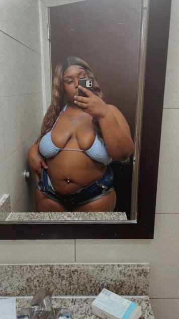 super phat axx 🧁 an deep throat 👅