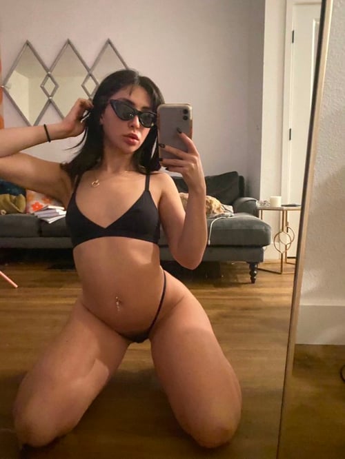 Available for fun💦👉👌