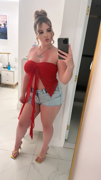 baby girl 🍒