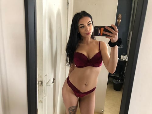 🍆🍑💦available for massage and Hot Sex(GFE, bbbj, Doggy, Greek, bareback, 69,