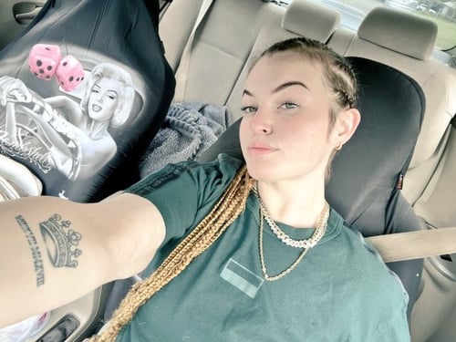 Meetup for happy ending HMU for terms. sex, massage and videos content