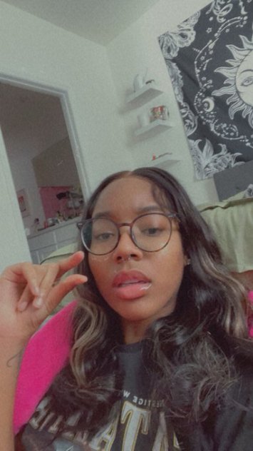 I am always available for both Incall and outcall🍆 👅