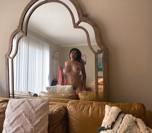 Text : +1 (310) 220-1467 Email:victoriamargret1@gmail.com Telegram: victoria_xx0