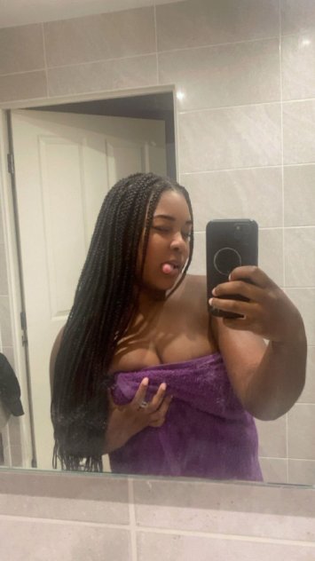 Black and hot❤️😍,let satisfy your fantasies?