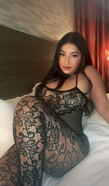 New Latina mami in town!