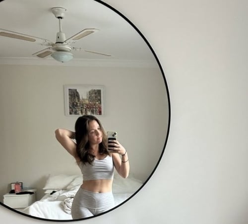 NOW INCALL, and OUTCALL 24/7 _ FT show and i sell content