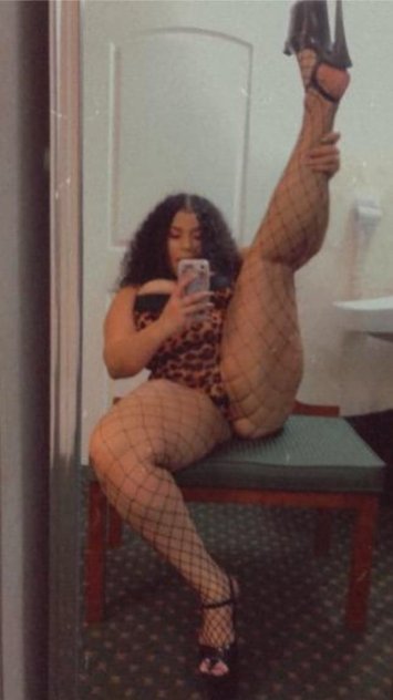 Latina sexy en la ciudad