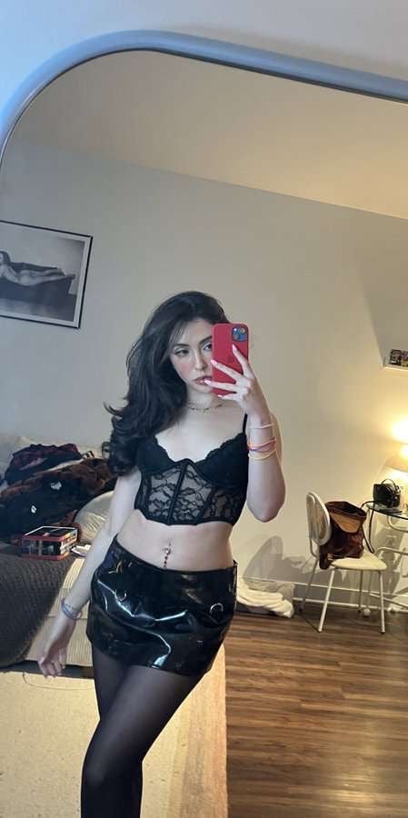 Available for fun💦👉👌