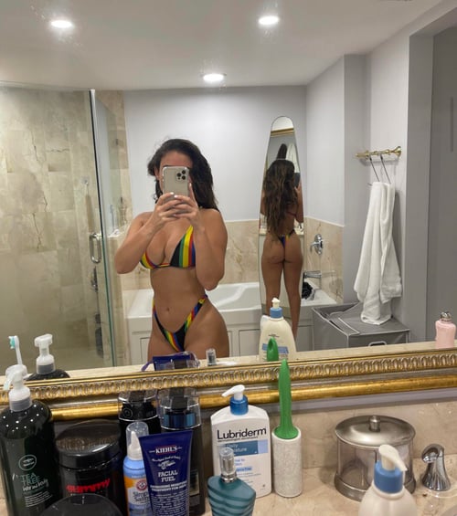 Available now 💋😍