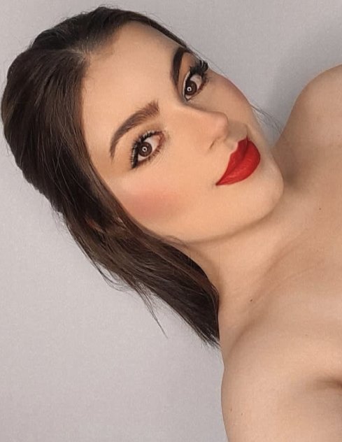 AM AVAILABLE FOR BOTH INCALL AND OUTCALL SERVICE ALL 3 HOLES ARE UNCOV