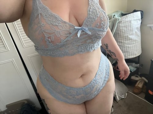 SWEET SUNSHINE🌞MAKE YOUR DAY OR NIGHT, I DO SQUIRT LOT🥵& DRINK CUM🥵