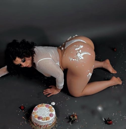 SEXY COLOMBIANA Ready to Fulfill Your Fantasies