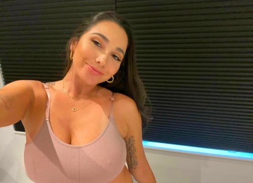 Milky 🥛 hookups and my nudes 🍆🍑🍨🌹💋🥂🥰❤️🥛